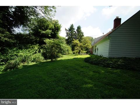 131 Hunters Ln, Devon, PA 19333 photo 25