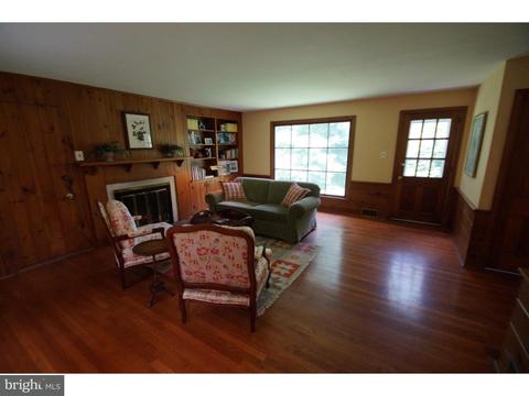 131 Hunters Ln, Devon, PA 19333 photo 12