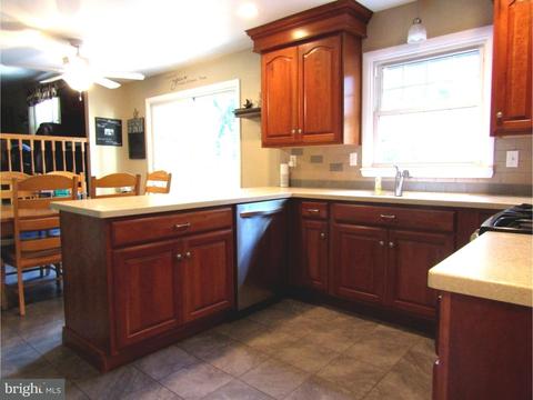 660 Howard Ave, Pitman, NJ 08071 photo 7