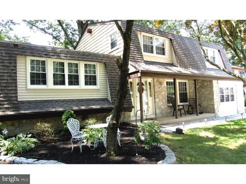 660 Howard Ave, Pitman, NJ 08071 photo 2