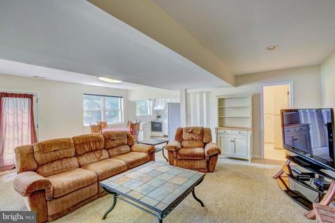 866 Bayview Dr, Edgewater, MD 21037 photo 17