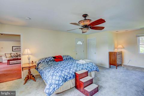 866 Bayview Dr, Edgewater, MD 21037 photo 9