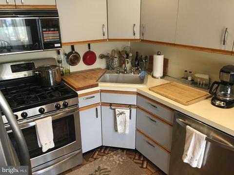 18 Dover Rd, Hamilton, NJ 08620 photo 7