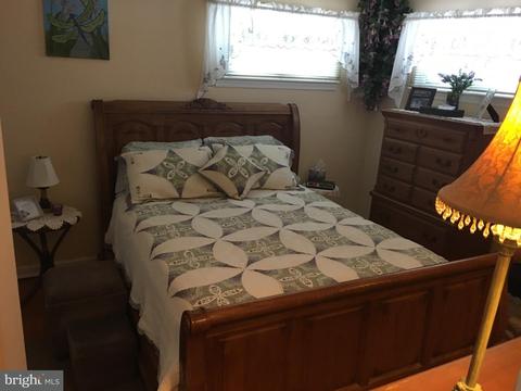 18 Dover Rd, Hamilton, NJ 08620 photo 10