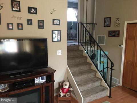 18 Dover Rd, Hamilton, NJ 08620 photo 8