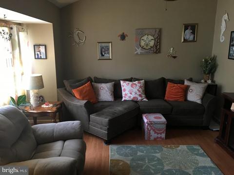 18 Dover Rd, Hamilton, NJ 08620 photo 3