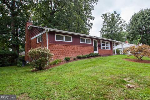 9503 Van Buren St, Lanham, MD 20706 photo 2