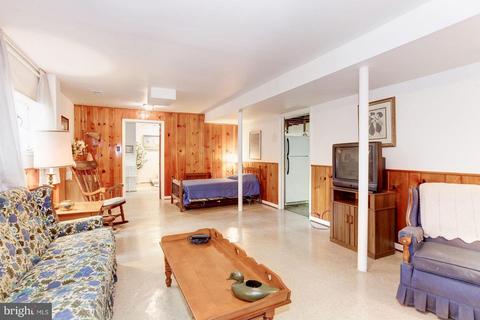 9503 Van Buren St, Lanham, MD 20706 photo 27