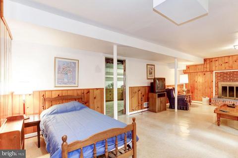 9503 Van Buren St, Lanham, MD 20706 photo 25