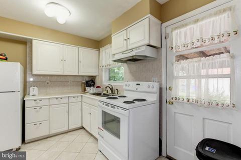 12025 Livingston St, Silver Spring, MD 20902 photo 7