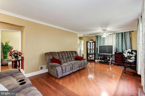 12025 Livingston St, Silver Spring, MD 20902 photo 3