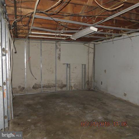 345 Endsleigh Ave, Middle River, MD 21220 photo 10