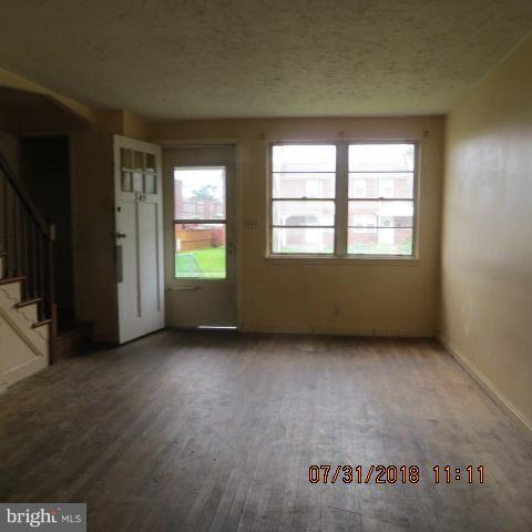 345 Endsleigh Ave, Middle River, MD 21220 photo 2