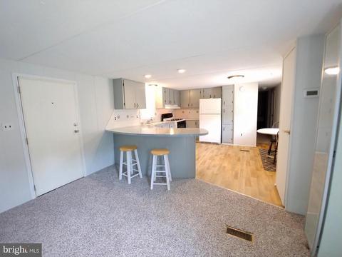 6602 Devlon Pl, Elkridge, MD 21075 photo 4