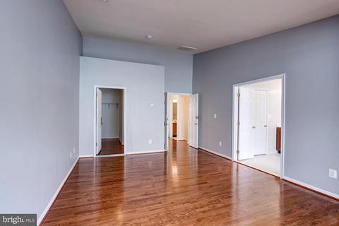 25318 Nesting Sq, Chantilly, VA 20152 photo 13