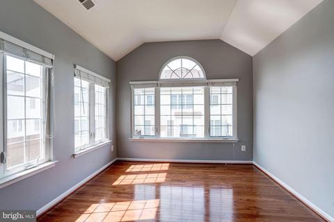 25318 Nesting Sq, Chantilly, VA 20152 photo 12