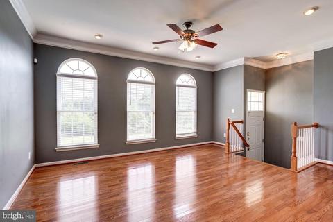 25318 Nesting Sq, Chantilly, VA 20152 photo 5