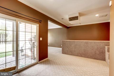 25318 Nesting Sq, Chantilly, VA 20152 photo 23