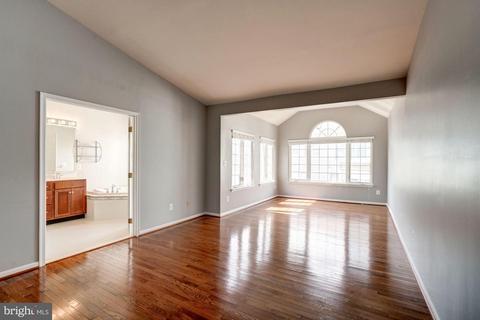 25318 Nesting Sq, Chantilly, VA 20152 photo 11