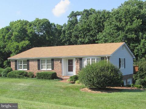 6002 Hansen Cir, Frederick, MD 21702 photo 1