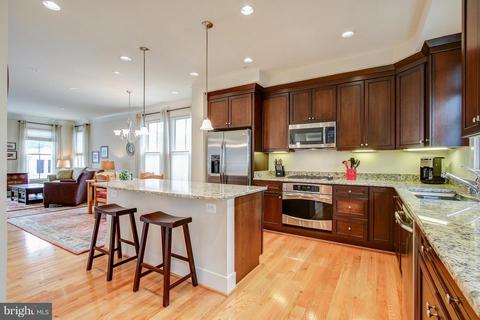 2718 Cassedy St, Silver Spring, MD 20910 photo 10