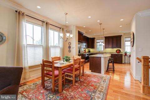 2718 Cassedy St, Silver Spring, MD 20910 photo 6