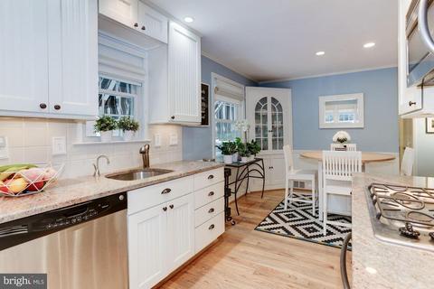 2014 Lansdowne Way, Silver Spring, MD 20910 photo 6