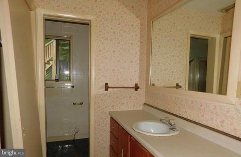 8 Pennington, Oakland, MD 21550 photo 4