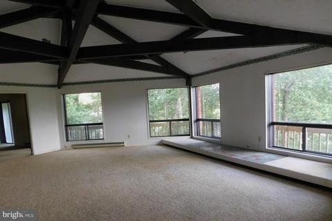 8 Pennington, Oakland, MD 21550 photo 3