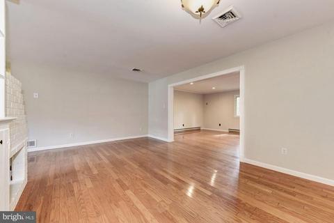 5217 Milland St, Springfield, VA 22151 photo 14