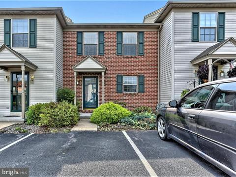 71 E 3rd Ave, Spring Grove, PA 17362 photo 1
