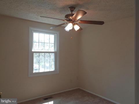 140 Fairfield Dr, Frederick, MD 21702 photo 13
