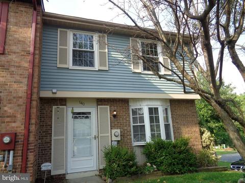 140 Fairfield Dr, Frederick, MD 21702 photo 1
