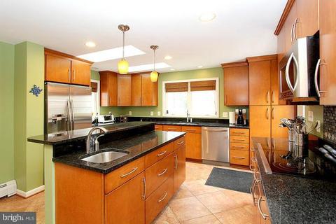 715 Gist Ave, Silver Spring, MD 20910 photo 11
