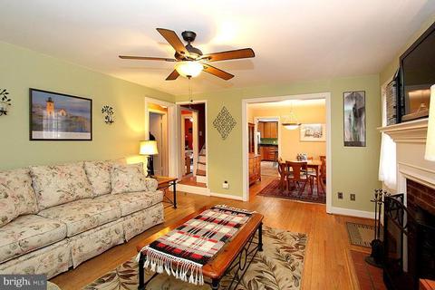 715 Gist Ave, Silver Spring, MD 20910 photo 5