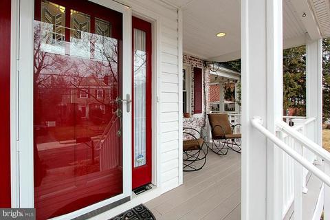 715 Gist Ave, Silver Spring, MD 20910 photo 4
