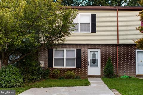 809 Ewing Dr, Westminster, MD 21158 photo 1