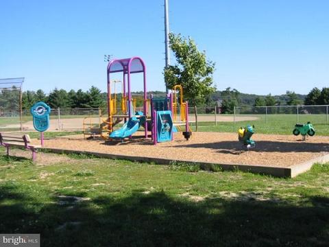 809 Ewing Dr, Westminster, MD 21158 photo 26