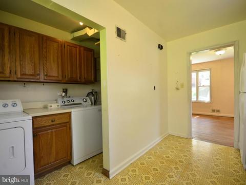 11620 Gail St, Silver Spring, MD 20902 photo 10