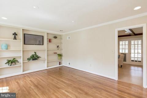 2605 Village Ln, Silver Spring, MD 20906 photo 6