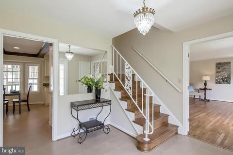 2605 Village Ln, Silver Spring, MD 20906 photo 3