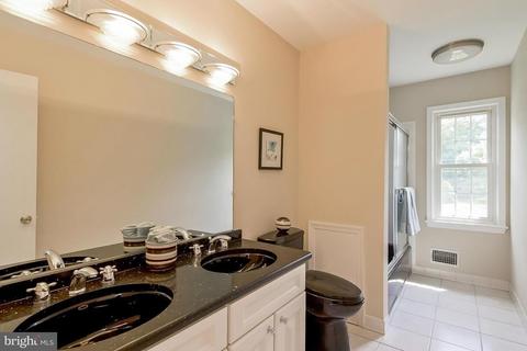 2605 Village Ln, Silver Spring, MD 20906 photo 24