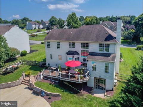 57 Emerald Ridge Dr, Bear, DE 19701 photo 3