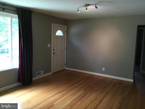 12600 Goodhill Rd, Silver Spring, MD 20906 photo 4