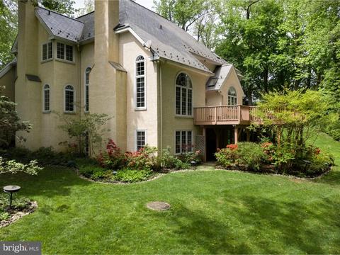 607 Longchamps Dr, Devon, PA 19333 photo 24