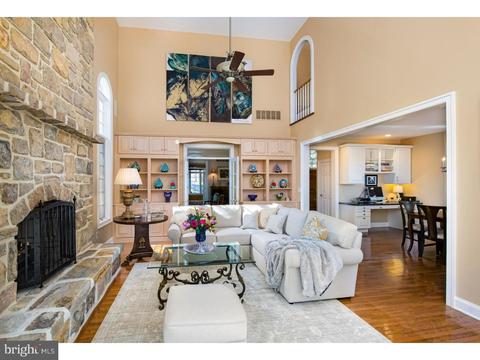 607 Longchamps Dr, Devon, PA 19333 photo 10