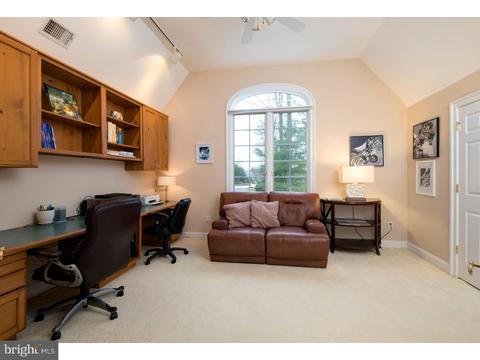 607 Longchamps Dr, Devon, PA 19333 photo 17
