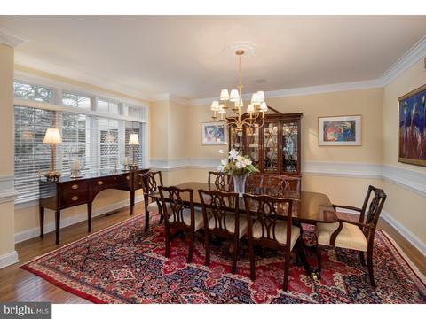 607 Longchamps Dr, Devon, PA 19333 photo 6