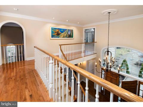 607 Longchamps Dr, Devon, PA 19333 photo 11
