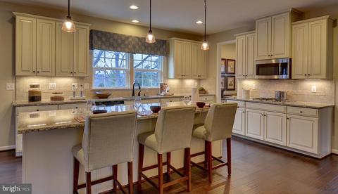 401 Corniche Ct, Westminster, MD 21158 photo 6